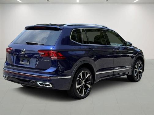 2022 Volkswagen Tiguan 2.0T SEL R-Line