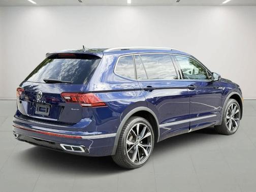 2022 Volkswagen Tiguan 2.0T SEL R-Line