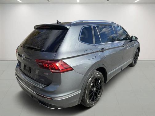 2021 Volkswagen Tiguan 2.0T SEL Premium R-Line