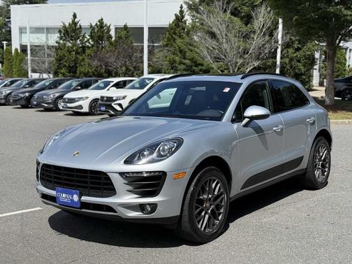 2016 Porsche Macan S