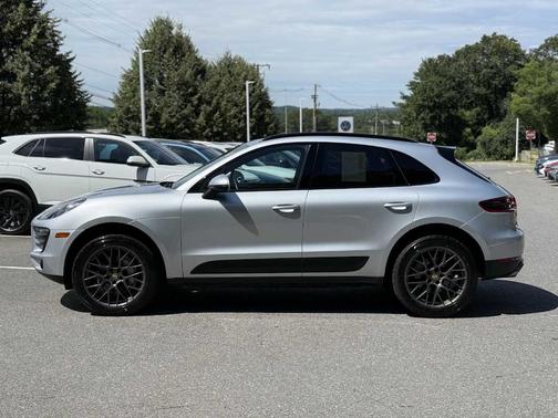 2016 Porsche Macan S