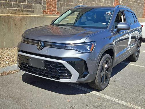 2025 Volkswagen Taos 1.5T SEL