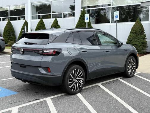 2025 Volkswagen ID.4 Pro