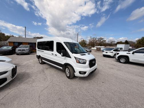 2025 Ford Transit-350 XLT