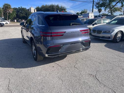 2026 Genesis GV70 2.5T