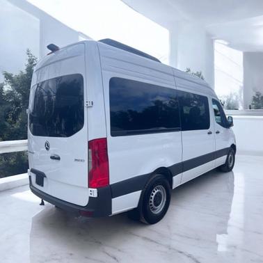 2025 Mercedes-Benz Sprinter 2500 High Roof