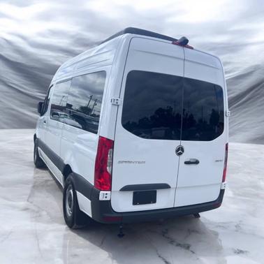 2025 Mercedes-Benz Sprinter 2500 High Roof