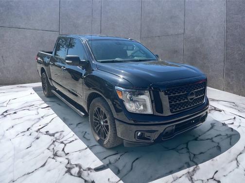 2019 Nissan Titan SV