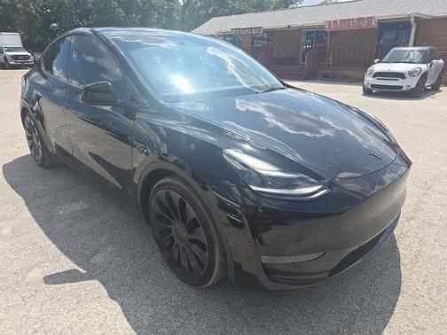 BLACK 2022 Tesla Model Y Performance