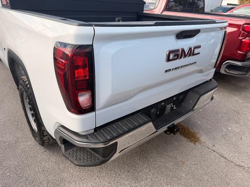 2022 GMC Sierra 1500 Pro