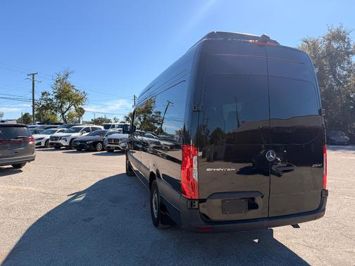 2025 Mercedes-Benz Sprinter 2500 High Roof