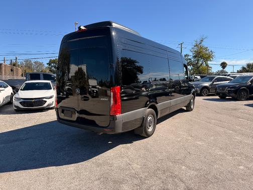 2025 Mercedes-Benz Sprinter 2500 High Roof