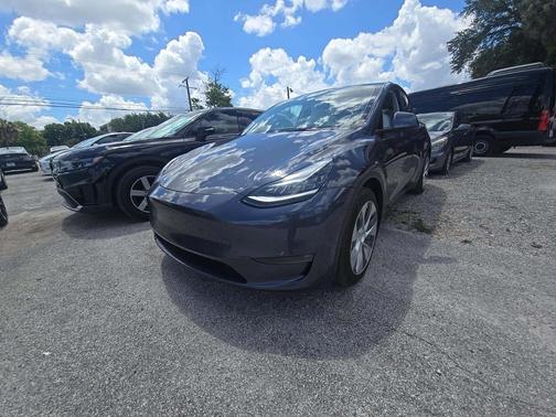 GRAY 2022 Tesla Model Y Long Range