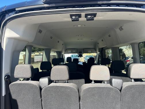 2024 Ford Transit-350 XLT