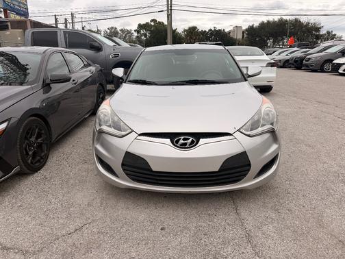 2016 Hyundai Veloster Base