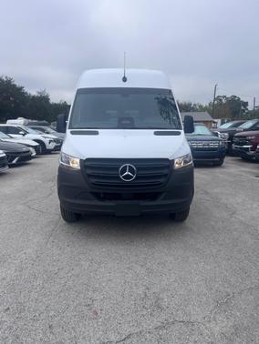 2025 Mercedes-Benz Sprinter 2500 High Roof