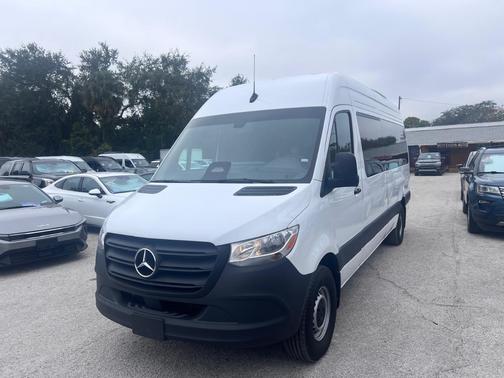 2025 Mercedes-Benz Sprinter 2500 High Roof