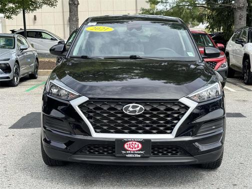 2021 Hyundai TUCSON SE
