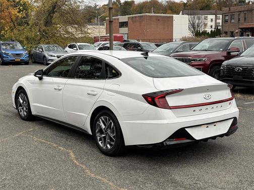 2022 Hyundai SONATA SEL
