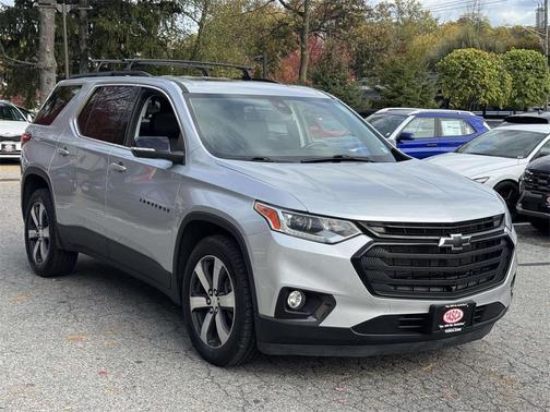 2021 Chevrolet Traverse LT Leather