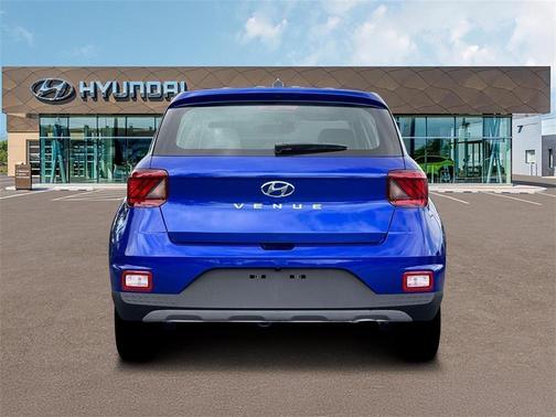 2026 Hyundai VENUE SE