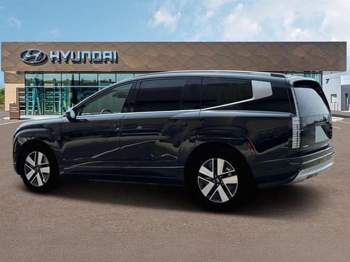 Abyss Black 2026 Hyundai IONIQ 9 SEL