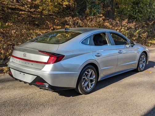 2021 Hyundai SONATA SEL