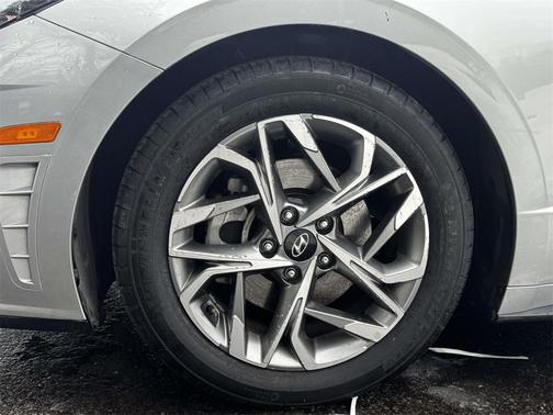 2021 Hyundai SONATA SEL