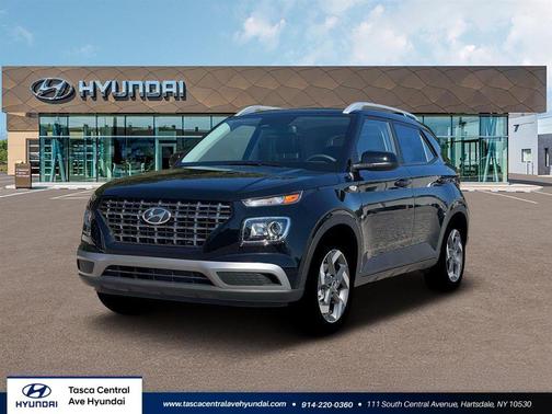 Onyx Black 2026 Hyundai VENUE SEL