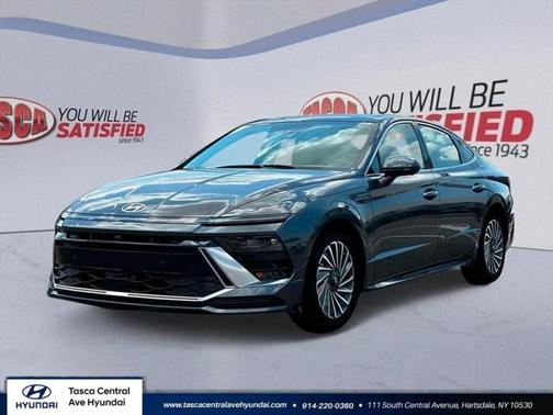 2025 Hyundai SONATA Hybrid Limited