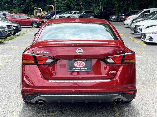 2022 Nissan Altima SR Intelligent AWD