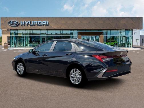 Abyss Black 2026 Hyundai ELANTRA HEV Blue