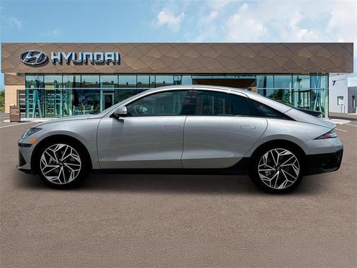 2025 Hyundai IONIQ 6 Limited