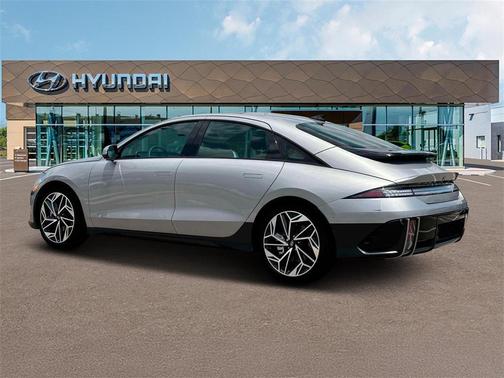 2025 Hyundai IONIQ 6 Limited