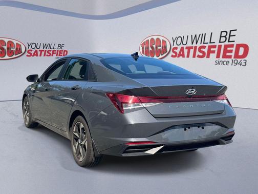 Ecotronic Gray 2023 Hyundai ELANTRA SEL