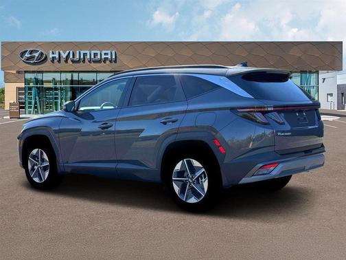 Ecotronic Gray 2026 Hyundai TUCSON SEL Premium