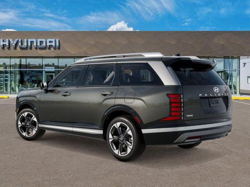 Titan Green 2026 Hyundai Palisade Hybrid Limited
