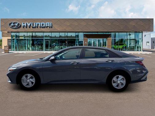 Ecotronic Gray 2026 Hyundai ELANTRA SE