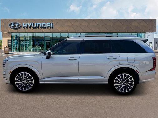 Typhoon Silver Metallic 2026 Hyundai Palisade Hybrid Calligraphy