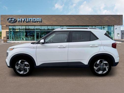 Lunar White 2026 Hyundai VENUE SEL