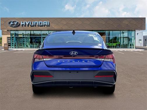 2026 Hyundai ELANTRA Sport