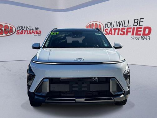 Atlas White 2025 Hyundai KONA Limited