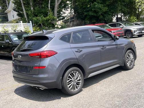 2019 Hyundai TUCSON SE