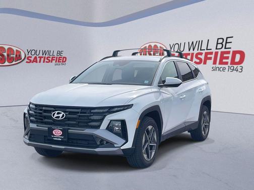 White Pearl 2026 Hyundai TUCSON SEL