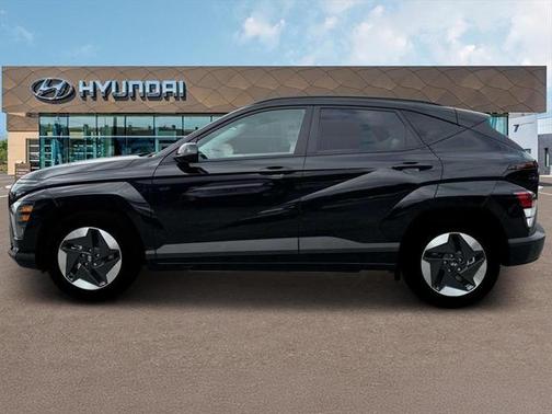 2025 Hyundai KONA EV SEL