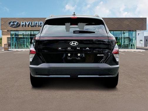 2025 Hyundai KONA EV SEL