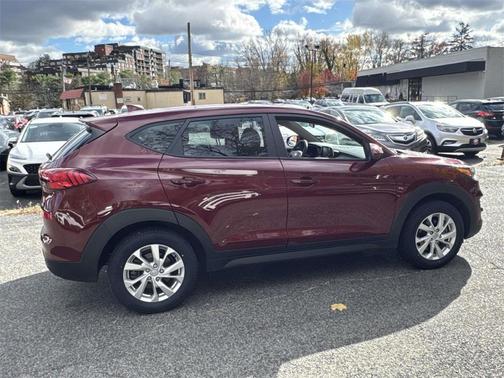 2019 Hyundai TUCSON SE