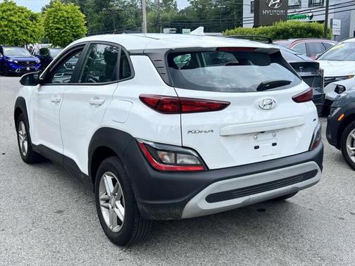 2023 Hyundai KONA SE