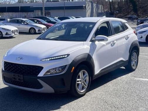 2022 Hyundai KONA SE