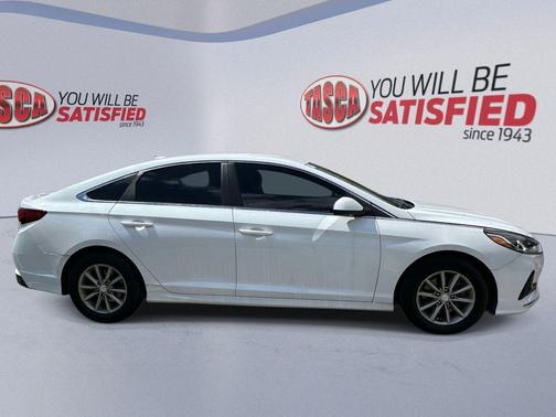 Quartz White Pearl 2019 Hyundai SONATA SE